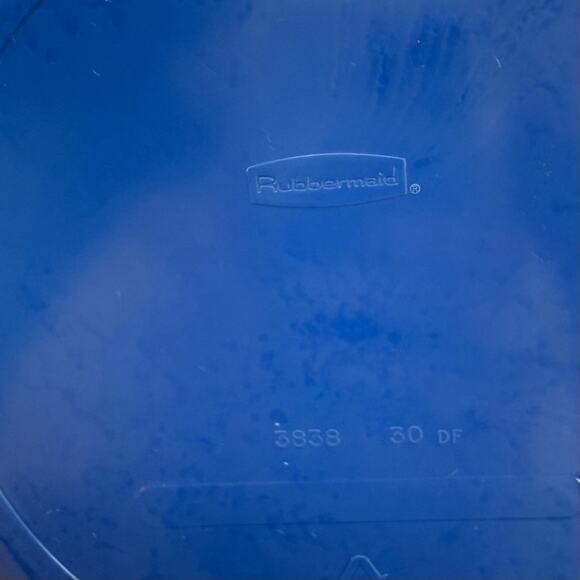 14 Rubbermaid Melamine Melmac 8” Dinner Salad Lunch Plate 3838 Assorted Blues - Picture 8 of 12